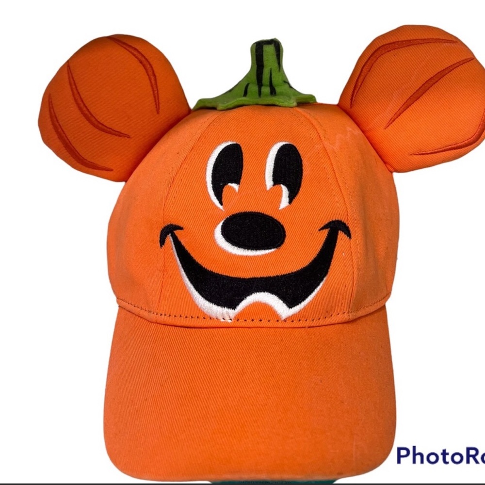 Rare youth Mickey Pumpkin Hat Great condition.